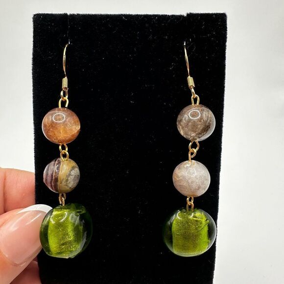 2.5" Green glass and agate stone dangle earrings with gold over 925 hooks! - Picture 11 of 14